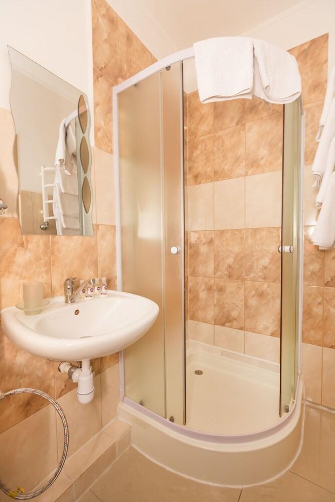 Lviv Central Jam Hotel Luaran gambar