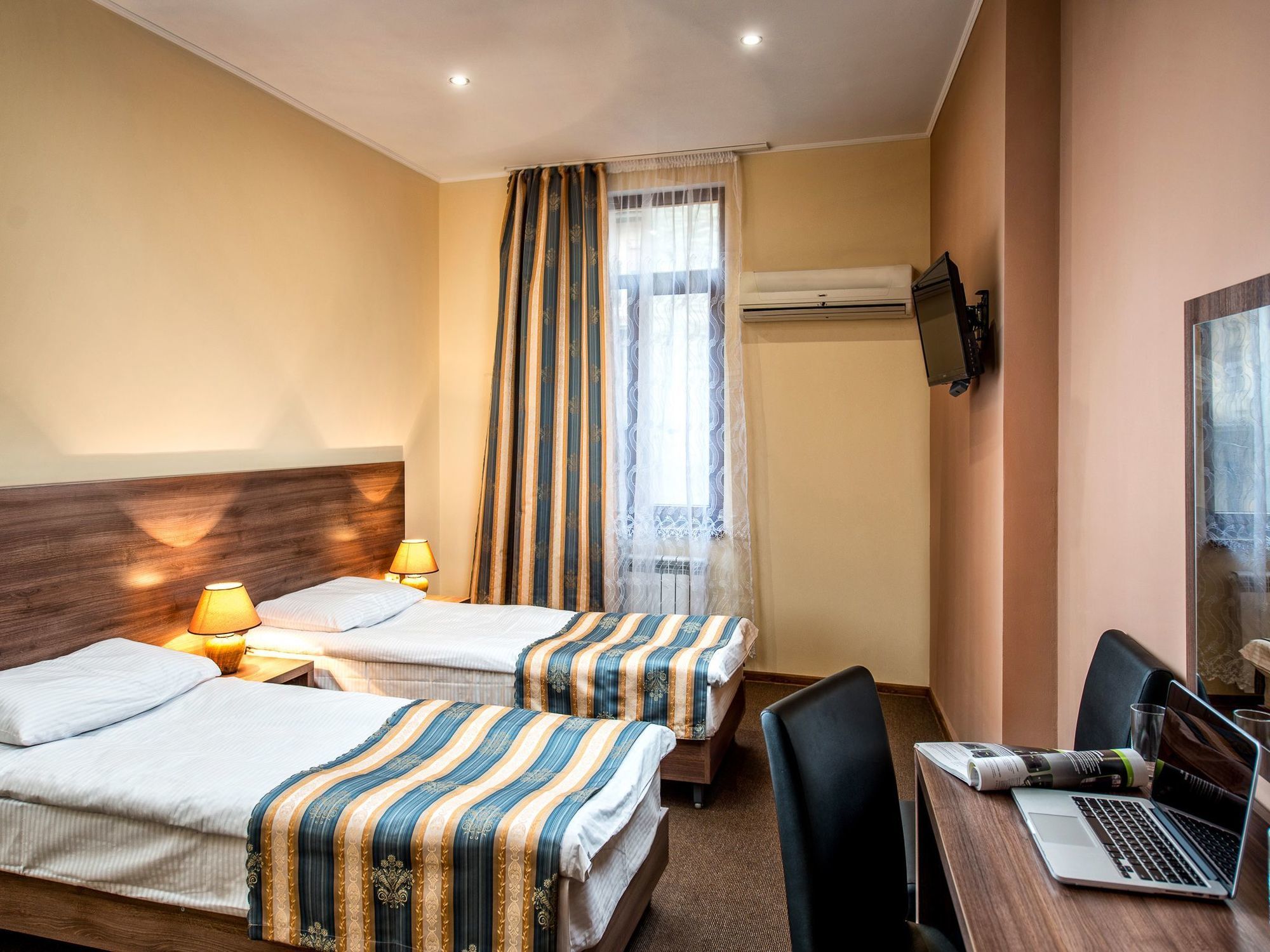 Lviv Central Jam Hotel Luaran gambar